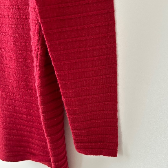 Calvin Klein Red Wool Blend Ribbed Crewneck Sweater - Picture 14 of 16